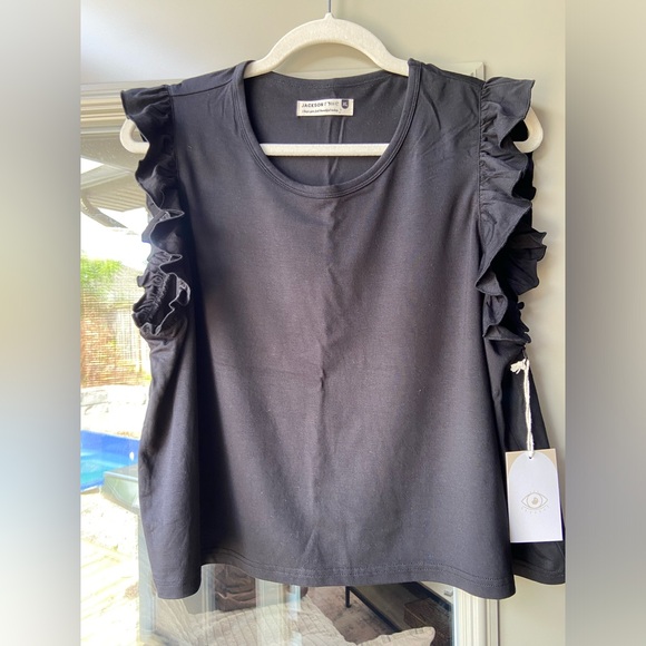 New with tags black slightly cropped top - Picture 2 of 3